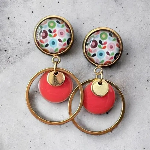 M FANTAISIES BIJOUX cabochons et anneaux or et corail