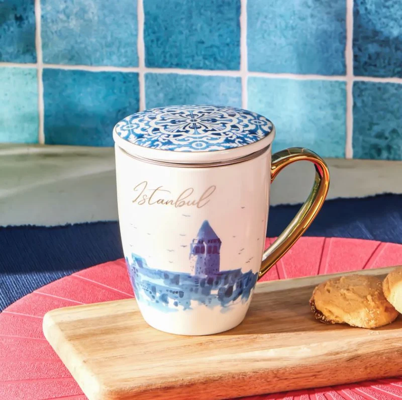 KARACA ISTANBUL Mug avec couvercle et infuseur