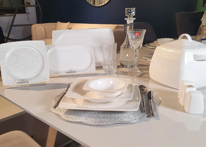 KARACA FINE BONE BRIDE Service de table 60 pièces 12 personnes