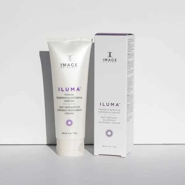 ILUMA - soin nettoyant et exfoliant illuminateur intense 113g